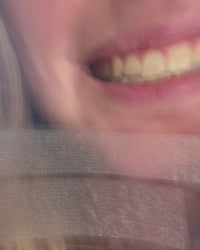 Tiras blanqueadoras Pop On para dientes y encías sensibles